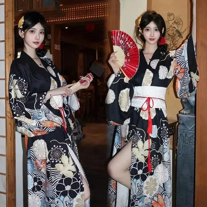 Japanese Yukata Female — photo 12