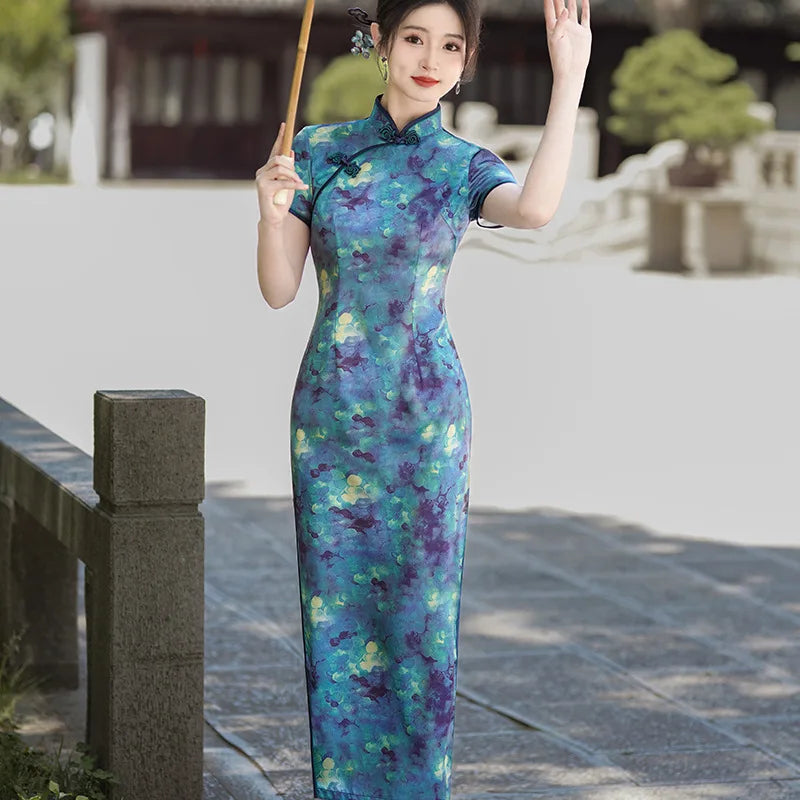 Kimono Mom